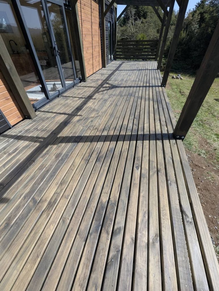 BEHR SPECIALTY® PARA MADERAS 5 en 1, Holzlasur